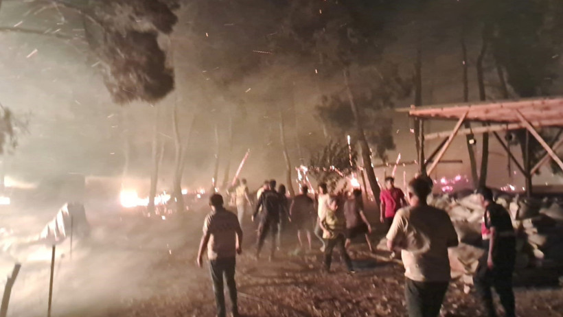 Bilecik’te bir yangın daha... 95 küçükbaş telef oldu - Resim : 1