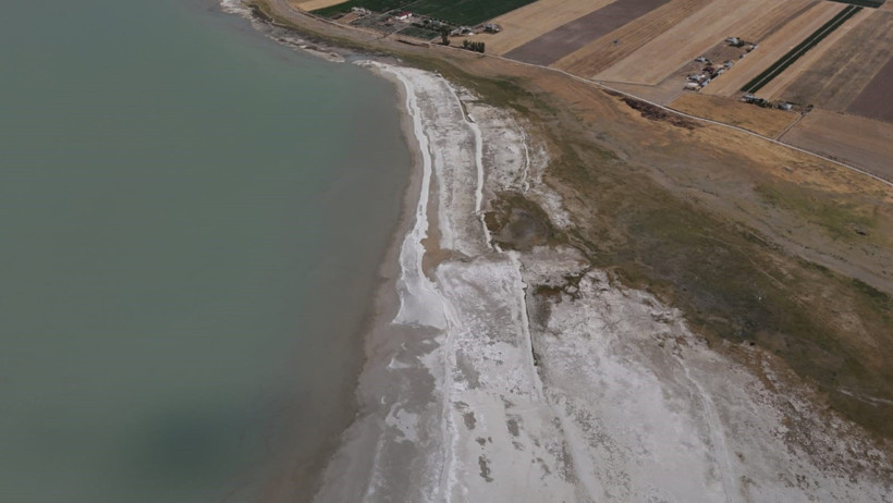 Kuş cenneti tehlikede: Göl günden güne kuruyor - Resim : 2