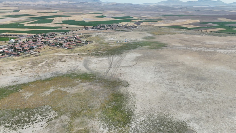 Göller arka arkaya kuruyor: Doğa sessizliğe büründü - Resim : 1