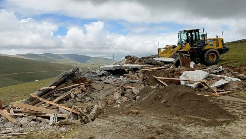 Karadeniz'de vahim tablo: Yaylalar betonlaşıyor, hayvancılar kovuluyor - Resim : 5