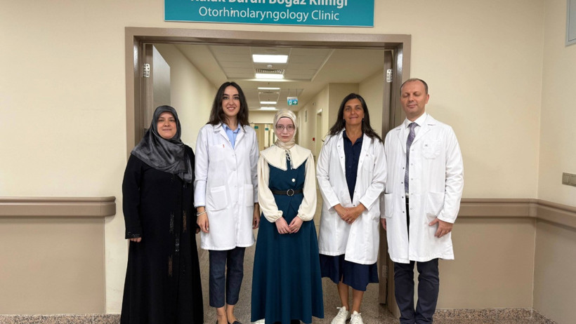 Mimiksiz doğmuştu: 23 yıl sonra gelen gülümseme - Resim : 1