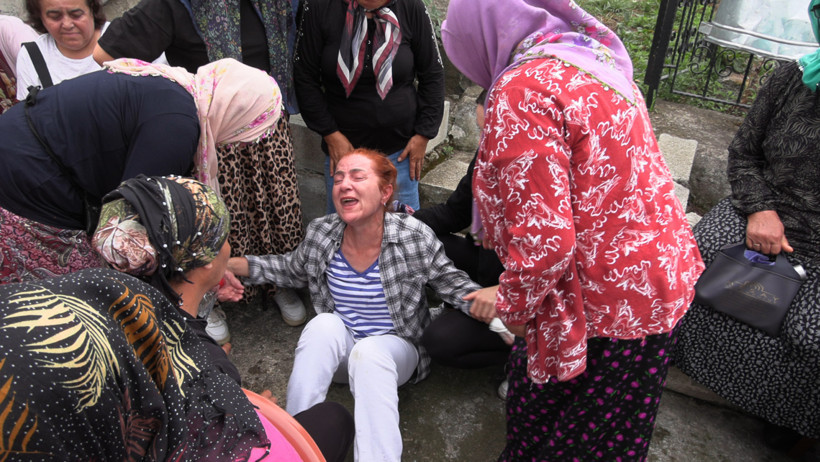 Uzaklaştırma kararı vardı: Eşini öldürdü, ihbara gelen bekçiyi yaraladı - Resim : 6