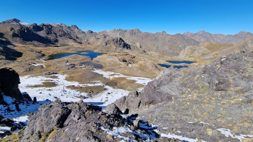 Binlerce metre yükseklikteki göllerde bile plastik var - Resim : 1