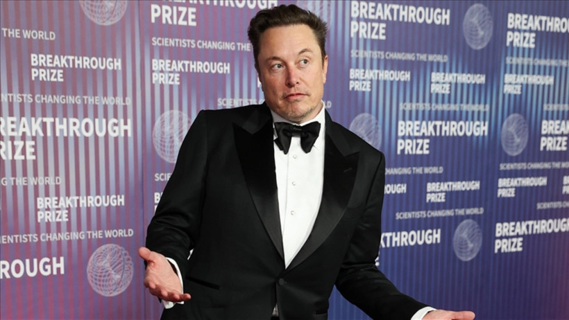 Elon Musk'ın yapay zekası, Taylor Swift'e taktı: Tepki çeken müstehcen görüntüler - Resim : 1