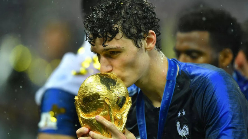 Okan Buruk istedi, yönetim harekete geçti: Galatasaray, Inter tarihine geçen ismi alıyor - Resim : 1