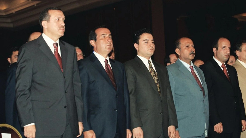 AKP 24 yaşında: Nereden nereye... - Resim : 3