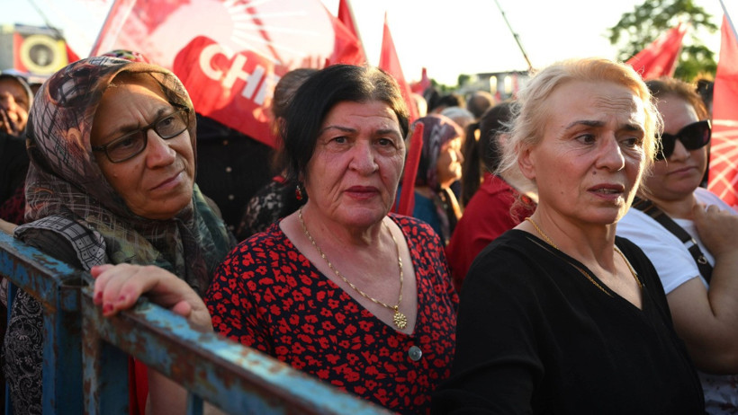 Operasyonların gölgesinde miting! 'Millet İradesine Sahip Çıkıyor' - Resim : 4