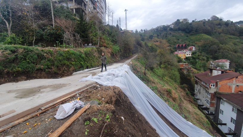 Ölümlü heyelan sonrası 'mühendislik ömrü biten' duvar yenilendi - Resim : 2