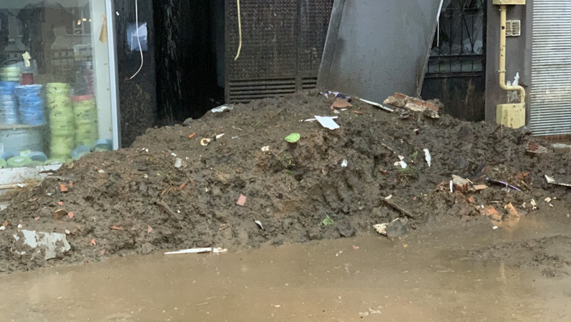 Ölümlü heyelan sonrası 'mühendislik ömrü biten' duvar yenilendi - Resim : 4