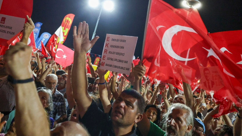 'Millet İradesine sahip çıkıyor' Adres bu kez Üsküdar - Resim : 6