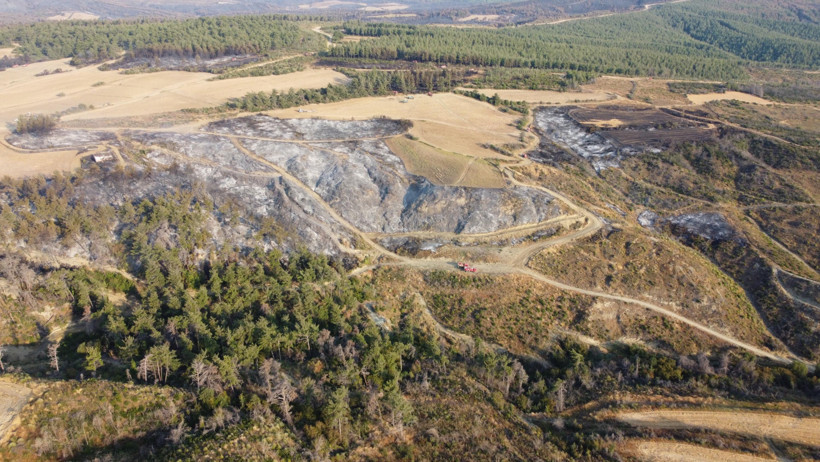 Çanakkale'de yanan alanlar havadan görüntülendi - Resim : 3