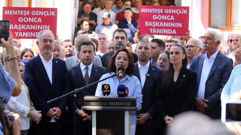 CHP’li başkanın aile evine molotof atanlar tutuklandı - Resim : 1