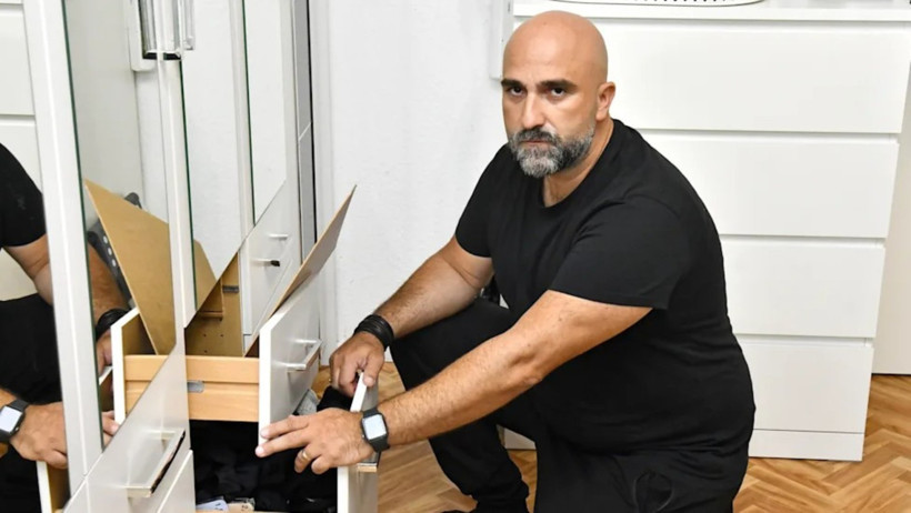 İzmir'e tatile gelen gurbetçiye şok: Telefondan soygunu izledi - Resim : 1