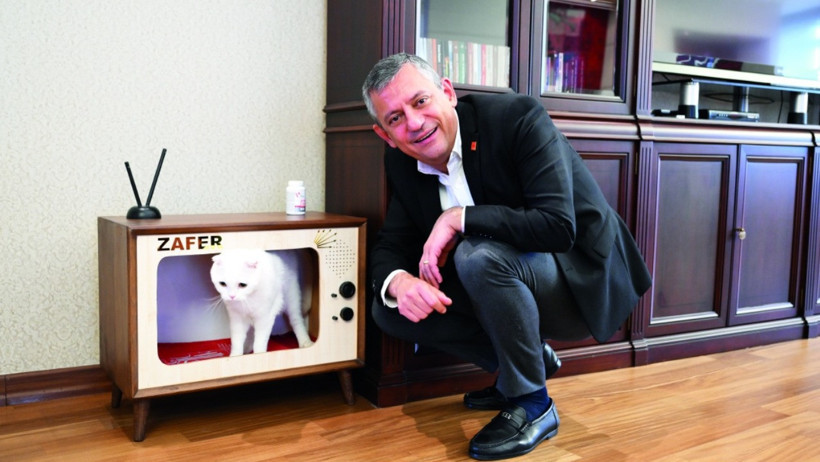 Özgür Özel NEFES’e konuştu, kurultay tarihiyle ilgili tartışmaya nokta koydu - Resim : 3