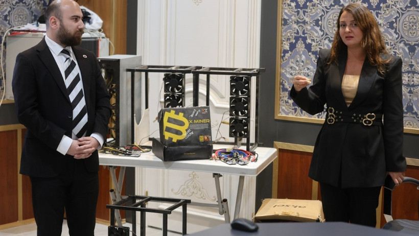 Belediyeye ait çarşıda kripto madenciliği skandalı - Resim : 4