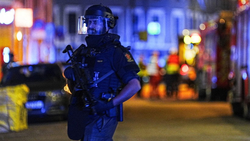 Norveç'in başkenti Oslo'da patlama - Resim : 1