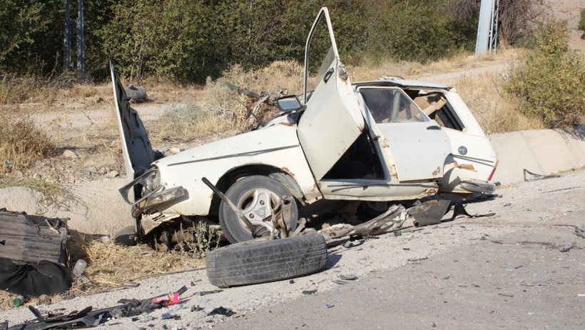 Feci kazada 3 yaşındaki ikizler öldü - Resim : 1