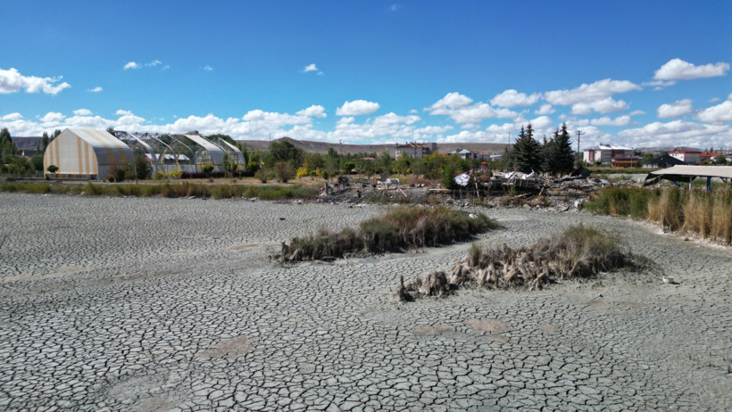 Göçmen kuşların cennetiydi: Tamamen kurudu - Resim : 2