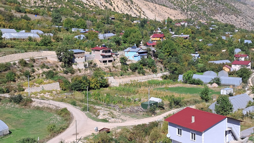 Köylüler referanduma gitti: Köy olarak kalacaklar - Resim : 1