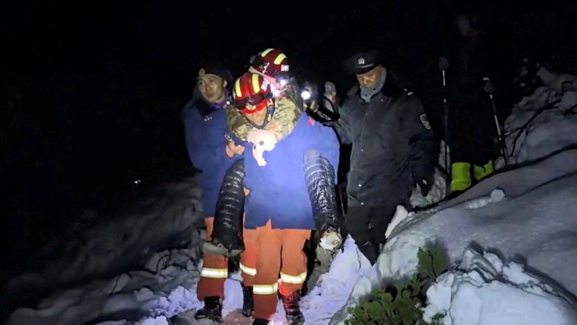 Everest Dağı’nda ölümler başladı - Resim : 1