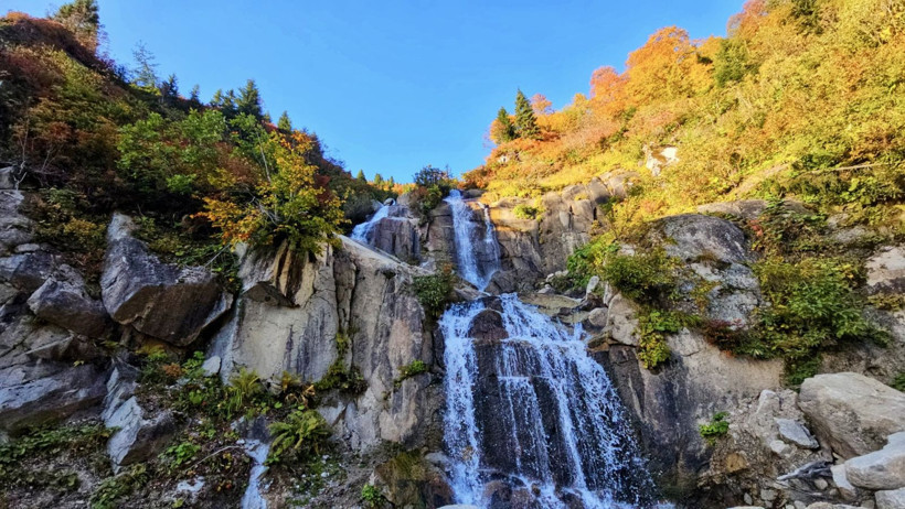 Burası Karadeniz’in İsviçre'si: Sonbaharda görsel şölen sunuyor - Resim: 11