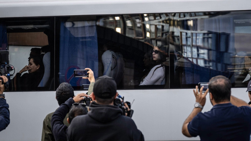 Ünlü isimlere uyuşturucu operasyonu - Resim : 2