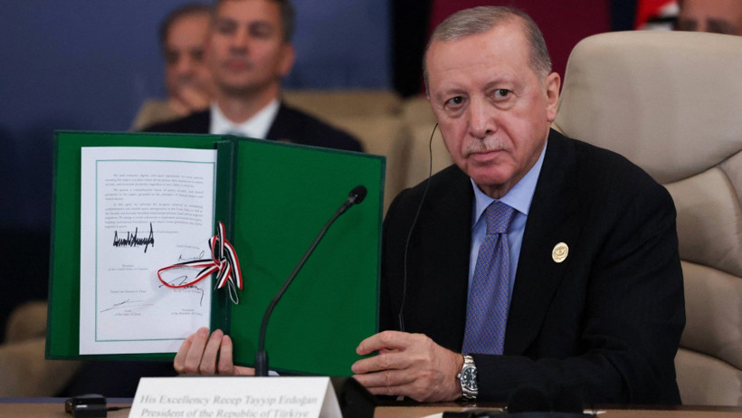 Mısır’da Gazze zirvesi, imzalar atıldı - Resim : 2