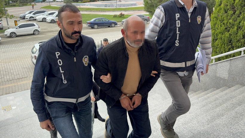 Kurusıkı tabancayla banka soydu - Resim : 1