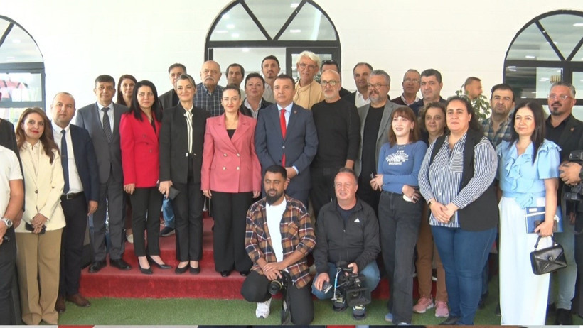 ‘Muhittin Böcek günden güne kilo veriyor’ - Resim : 2