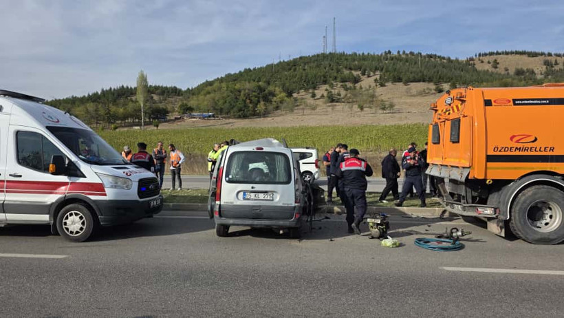 Amasya'da feci kaza: 4 kişi can verdi - Resim : 1