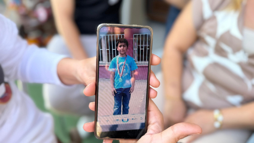 Yasemin Minguzzi, Hakan Çakır’ın ailesini ziyaret etti - Resim : 1