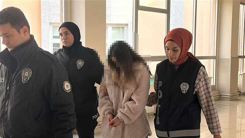 3 yaşındaki öğrencisini ısıran cani öğretmen tutuklandı - Resim : 2