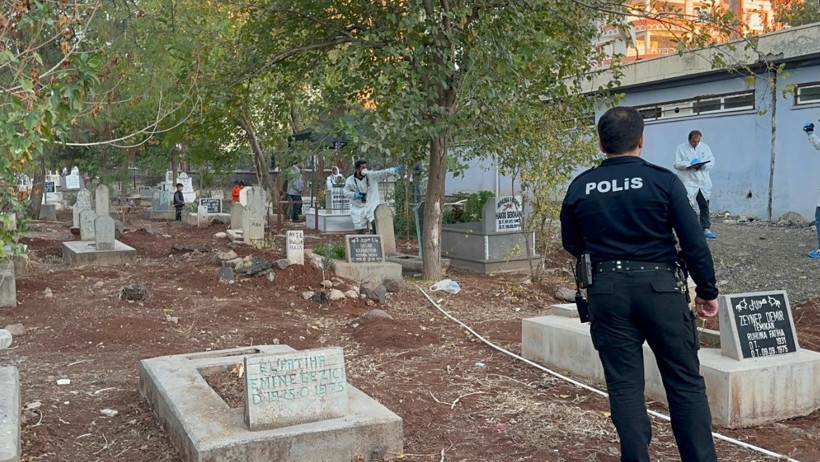 Mezarlıkta bebek cesedi bulundu - Resim : 3