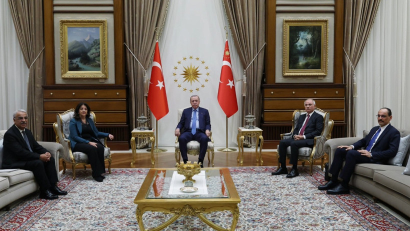 Cumhurbaşkanı Erdoğan, DEM Parti İmralı heyetini kabul etti - Resim : 1