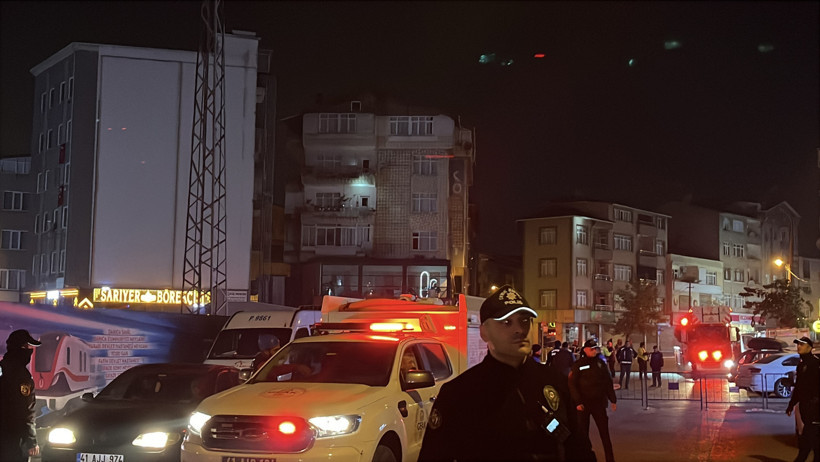 Gebze’de çatırdayan bina tahliye edildi - Resim : 1