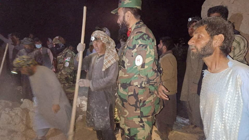 Ülke 6.3'lük depremle sarsıldı: Çok sayıda ölü ve yaralı var - Resim : 1