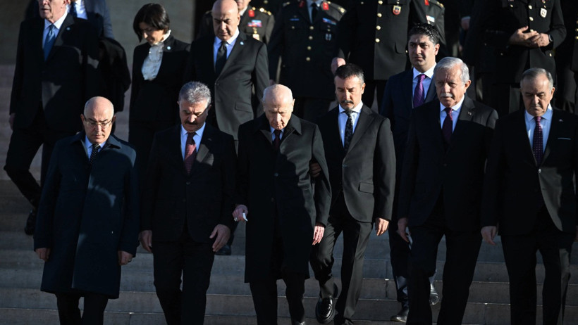 Erdoğan Ata'nın huzurunda: Cumhuriyet'e tutkuyla sahip çıkıyoruz - Resim : 4