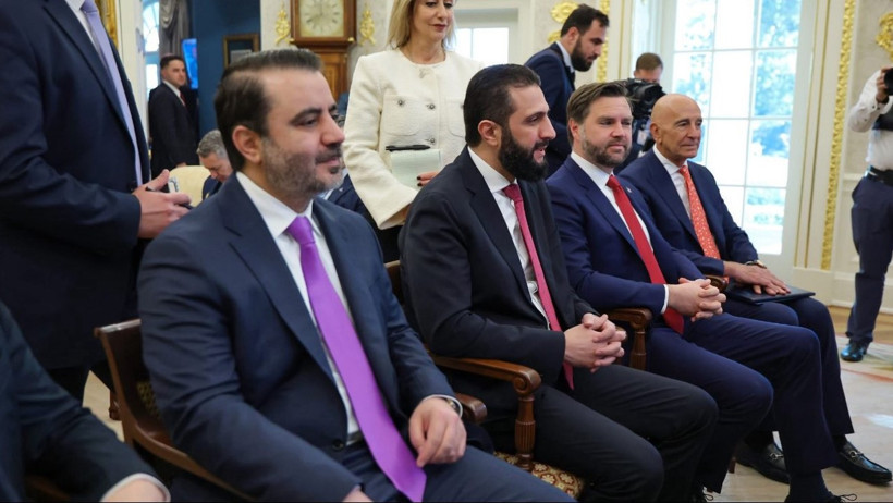 Ahmed Şara, Beyaz Saray'da Trump ile görüştü - Resim : 5