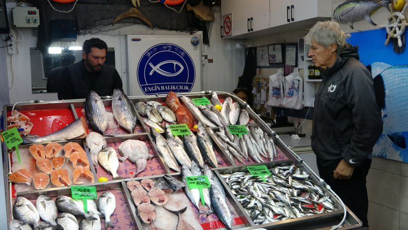 Hamsi ve sardalya tezgahtaki yerini koruyor - Resim : 2