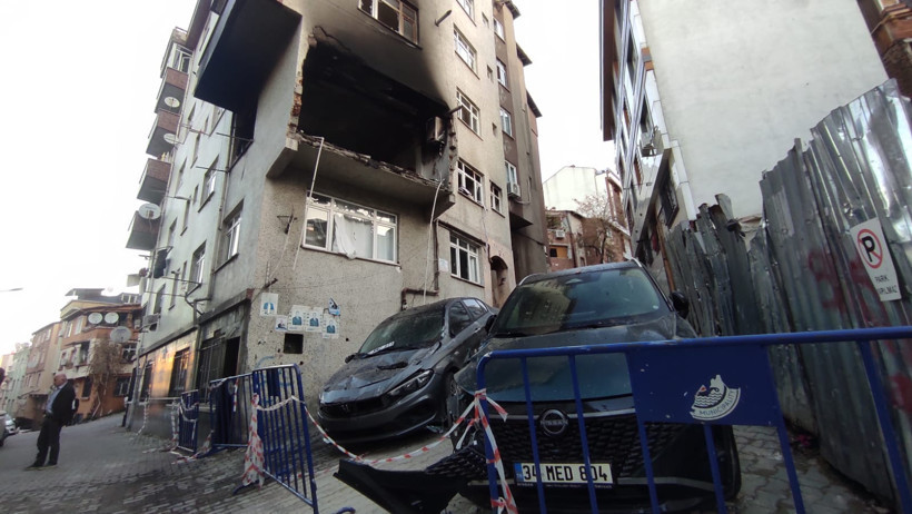 Patlamanın izleri gün aydınlanınca ortaya çıktı - Resim : 1