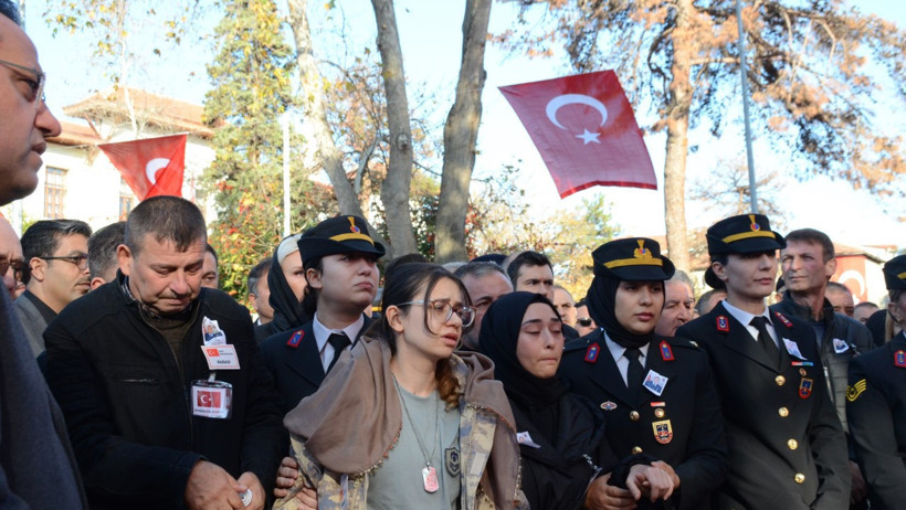 Türkiye’nin 20 evladı için gözyaşı sel oldu - Resim : 31