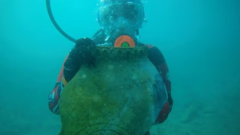 Gölün altından kayıp Orta Çağ şehri çıktı - Resim : 1