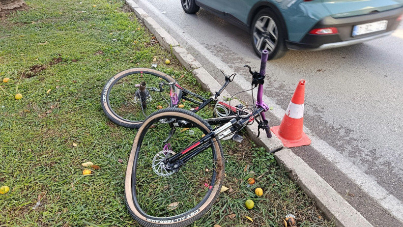 Yaya geçidinde çarptığı çocuk öldü, kaçıp teslim oldu - Resim : 1
