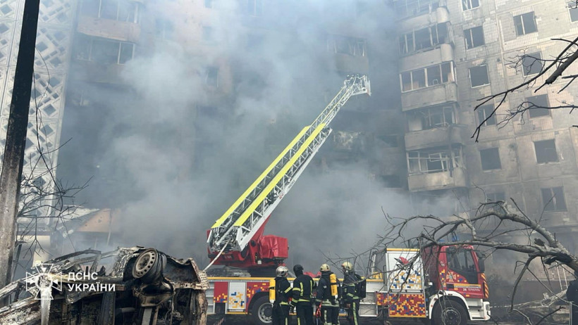 Rusya'dan ağır saldırı: 25 ölü, 75 yaralı - Resim : 1