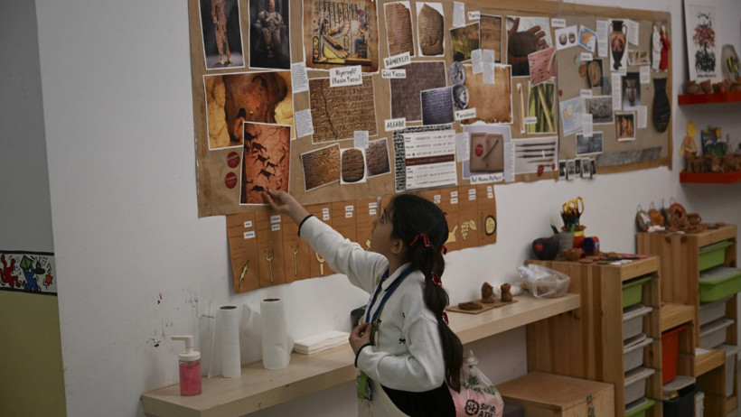 Müzeyi ele geçirdiler - Resim : 1