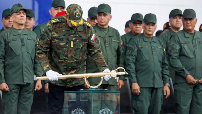 Maduro kılıç kuşandı, ABD’ye rest çekti - Resim : 2