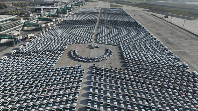 9 bin 200 araç törenle gaza bastı - Resim : 5