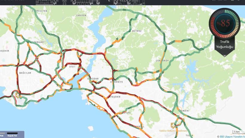 Derbi öncesi trafik durma noktasına geldi - Resim : 1