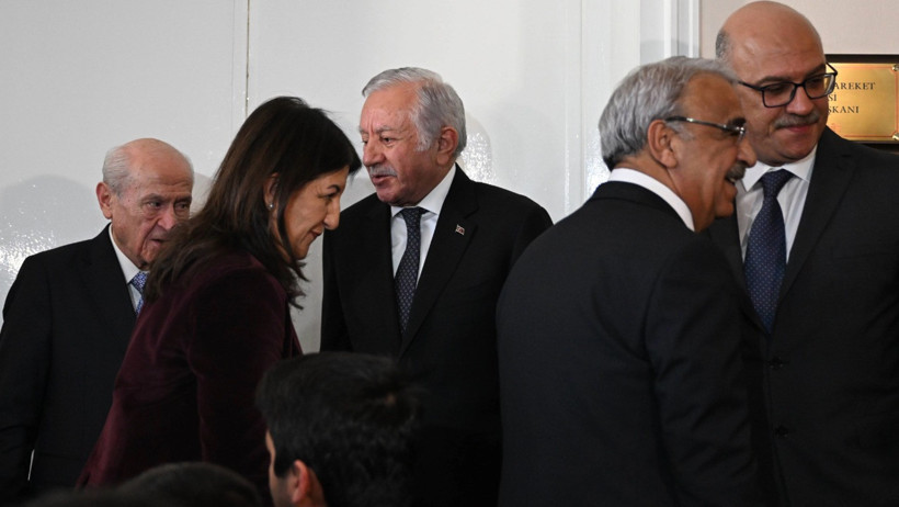 Bahçeli, İmralı heyetiyle bir araya geldi: Pervin Hanım'ın sözlerine ...