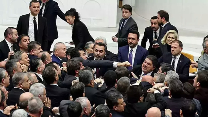 Ali Mahir Başarır: Hem odasına gittim hem telefonla aradım - Resim : 1